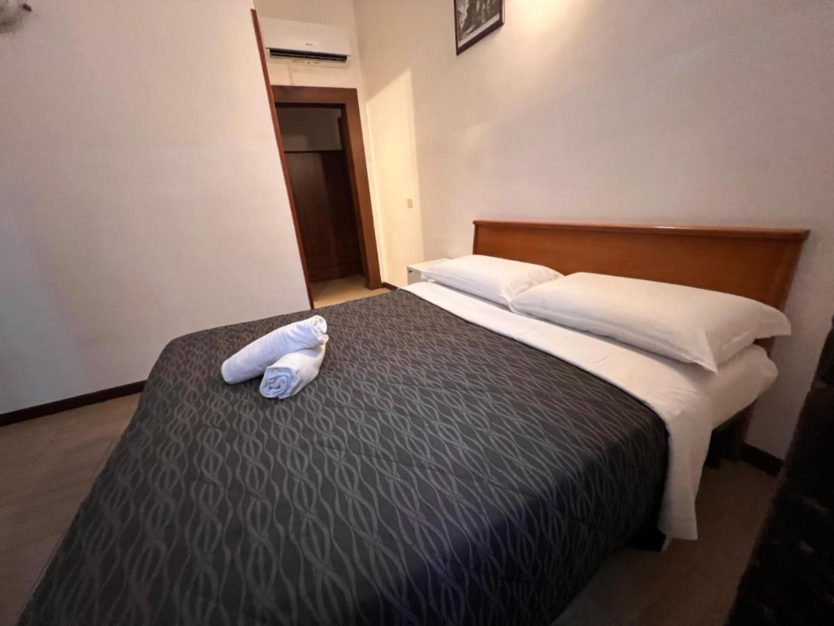 Booking Inn Settembre 95 로마 외부 사진