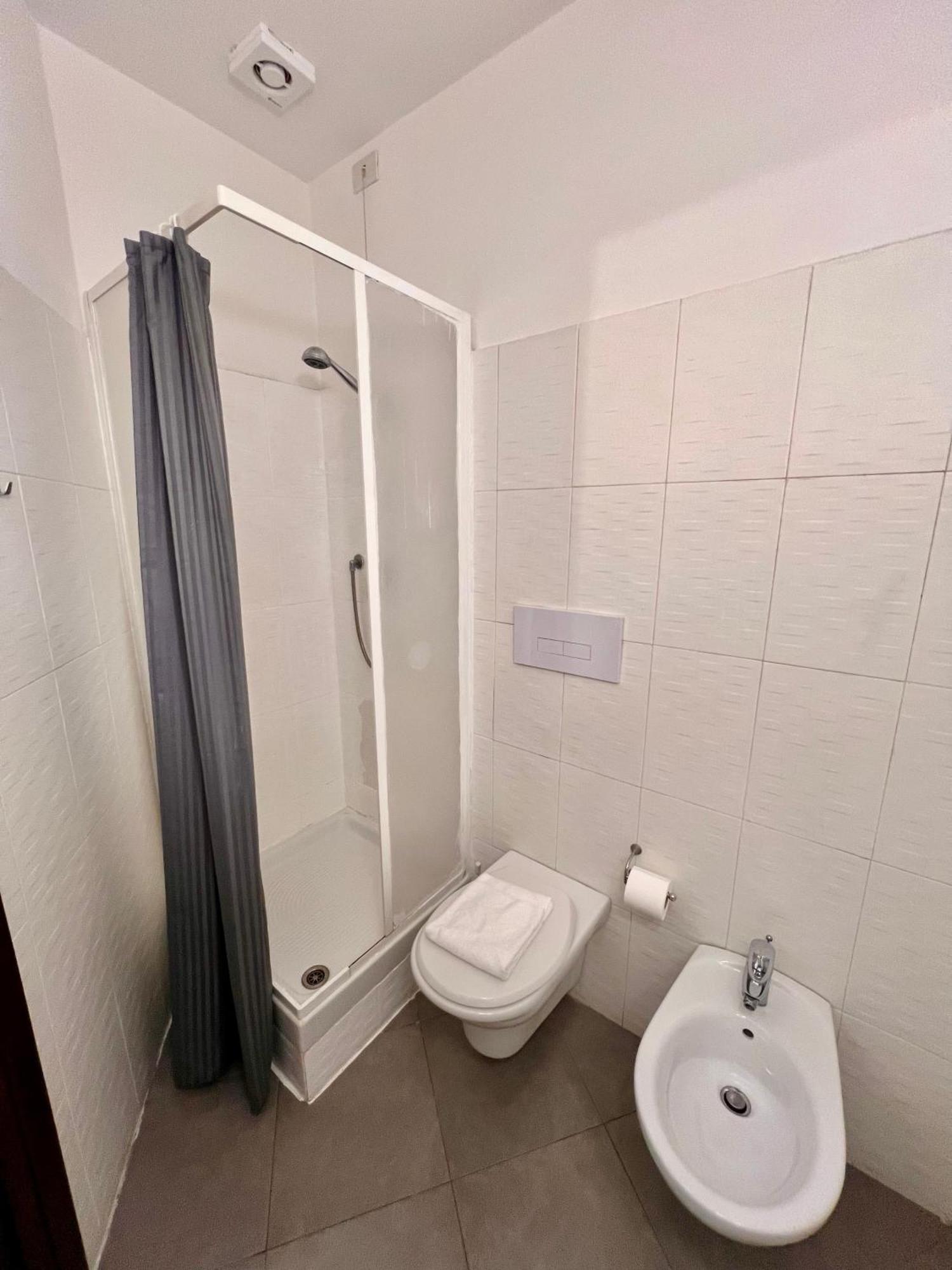 Booking Inn Settembre 95 로마 외부 사진