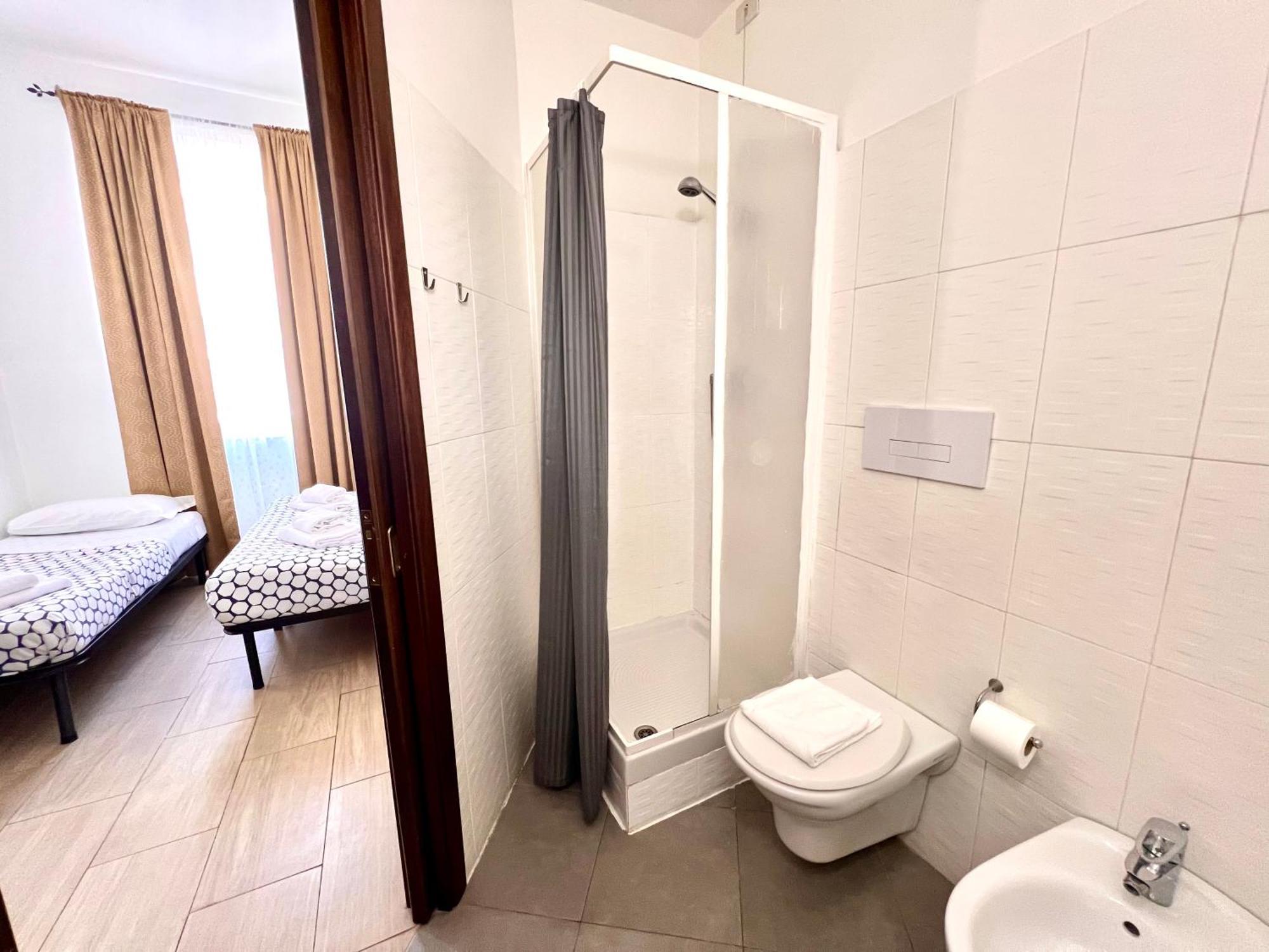 Booking Inn Settembre 95 로마 외부 사진