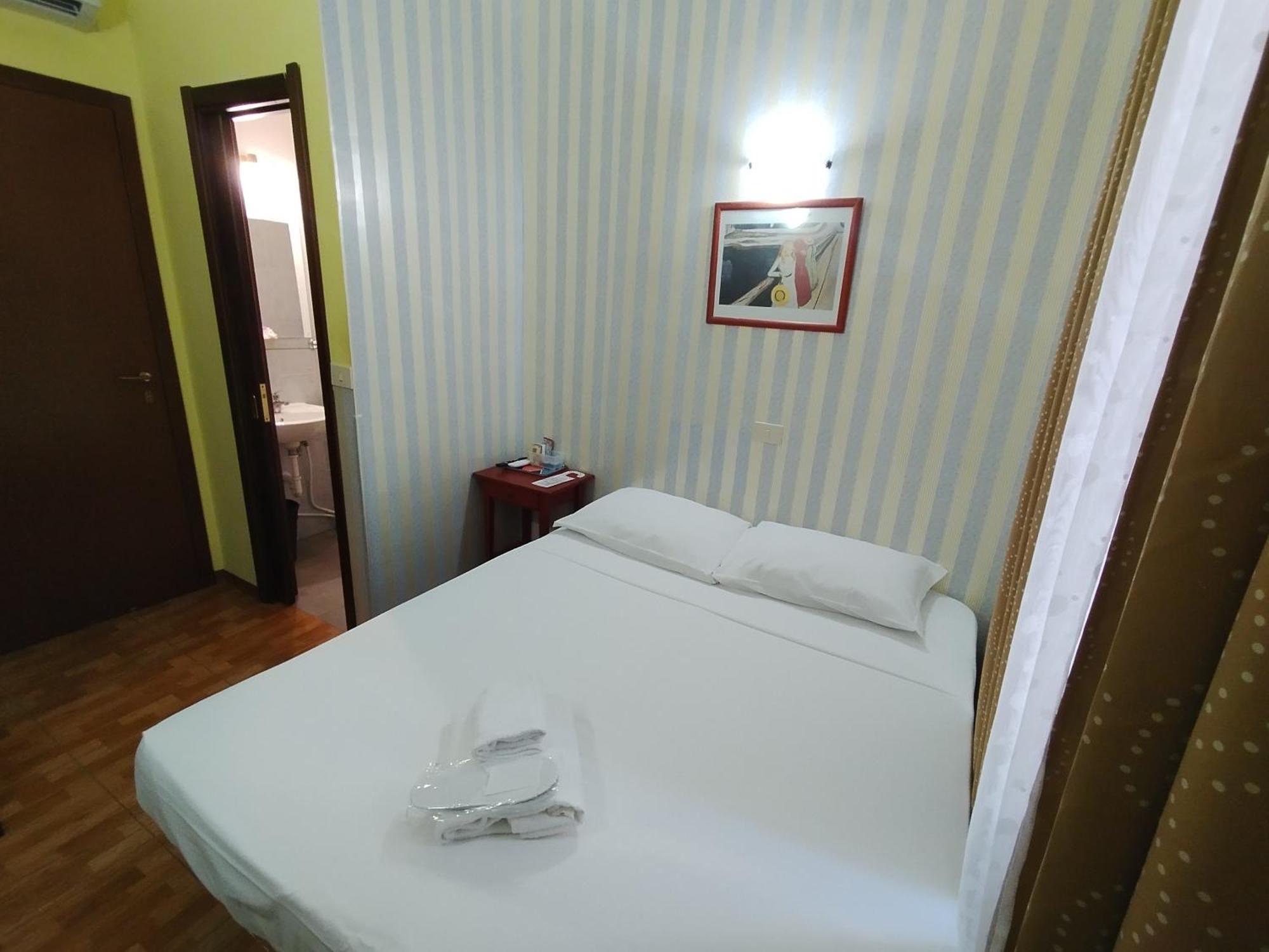 Booking Inn Settembre 95 로마 객실 사진